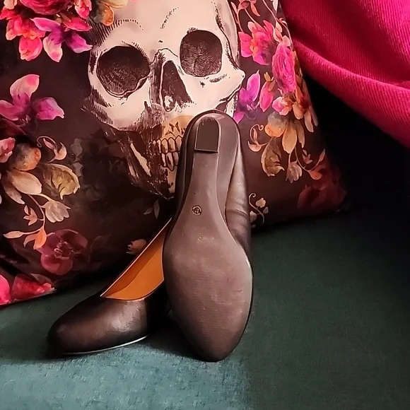 👠 A.N.A Black Wedge Shoes – Women’s Size 8.5 👠 - Picture 3 of 3